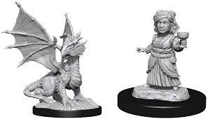 D&D Miniature Figurine - Silver Dragon Wyrmling & Halfling Dragon Friend